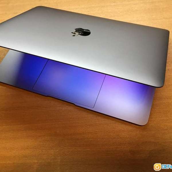 99% New MacBook (Retina, 12-inch, Early 2015)