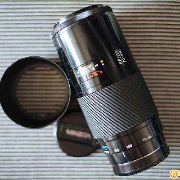 Minolta AF 70-200 F4 (beercan)