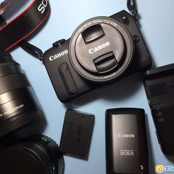 Canon EOS-M 22mm + 18-55mm