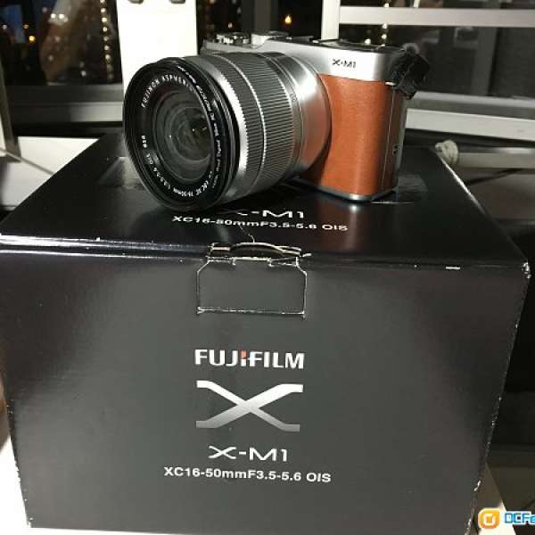 Fujifilm X-M1/XM1 & XC 16-50mm f/3.5-5.6 OIS