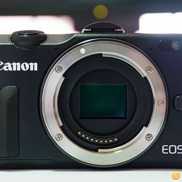 CANON EOS M2 BODY 90% NEW + 轉接環 + 手柄