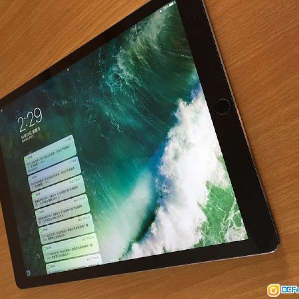 出售物品: 99.99% 太空灰 iPad Pro 12.9" 128G 4G /w AppleCare+