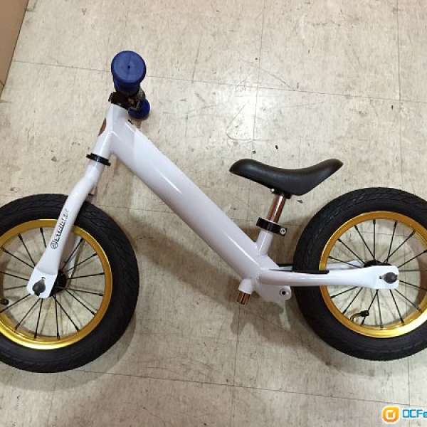 [80%新] 正品Strider Balance Bike 12 Sport 平衡車 滑步車