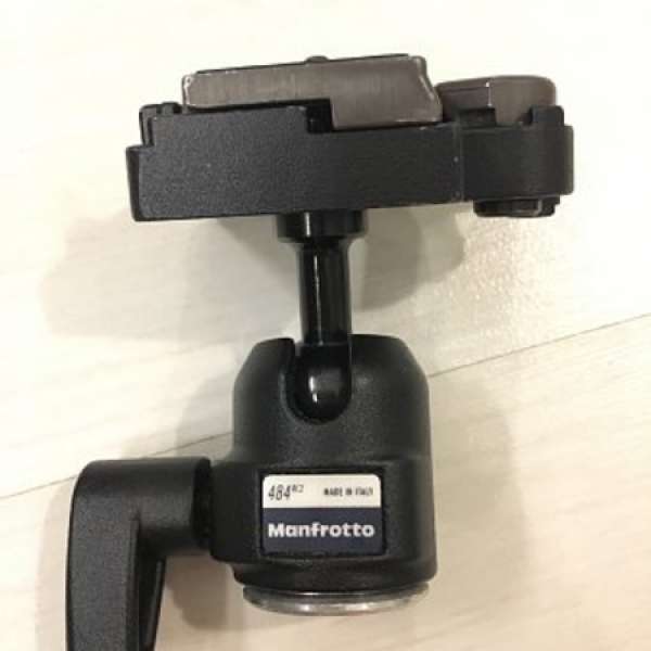Manfrotto 484RC2 ball head