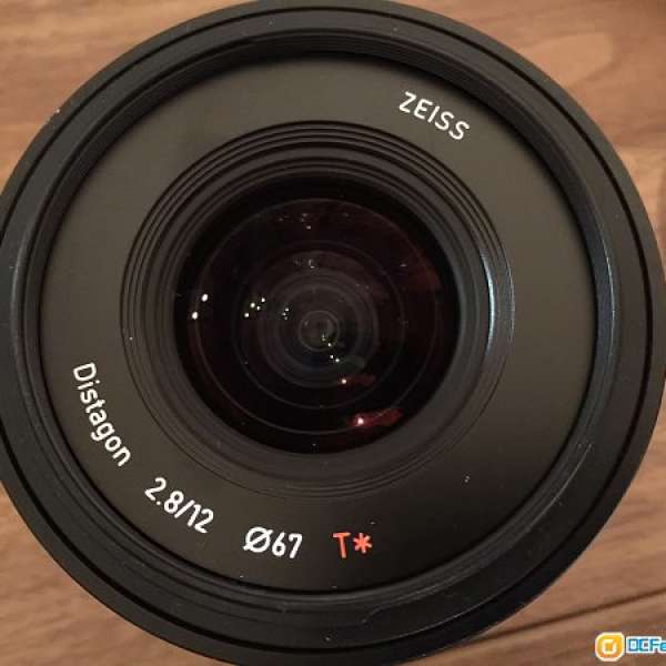 Zeiss Touit 12mm F2.8 X mount