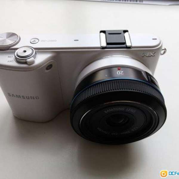 90%new 白色3.7吋大monSamsungNX2000相机,body only