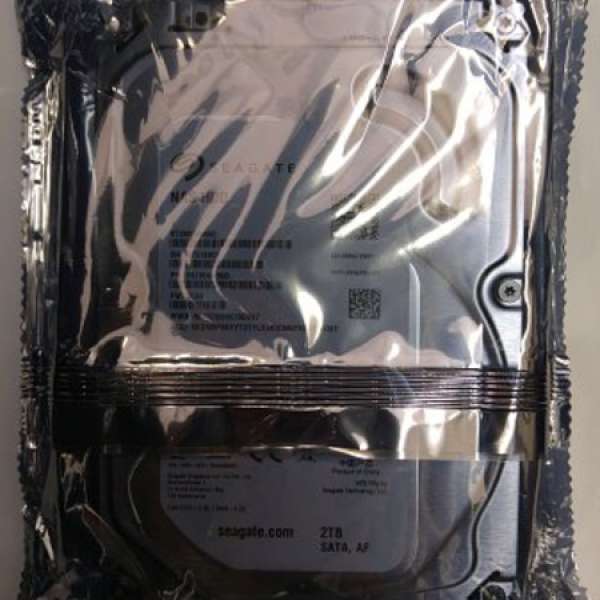 100% 全新 Seagate 3.5" 2T NAS harddisk ST2000VN000