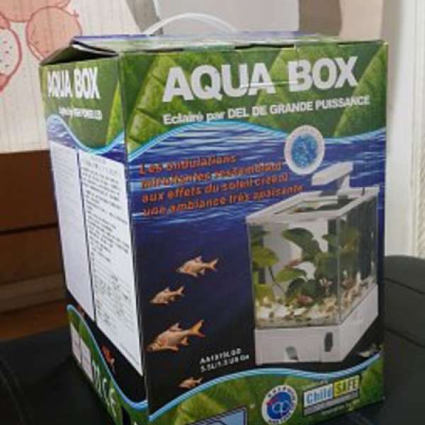 正貨AA魚缸Aqua box，99.9% 新 官網$288, 現放$190