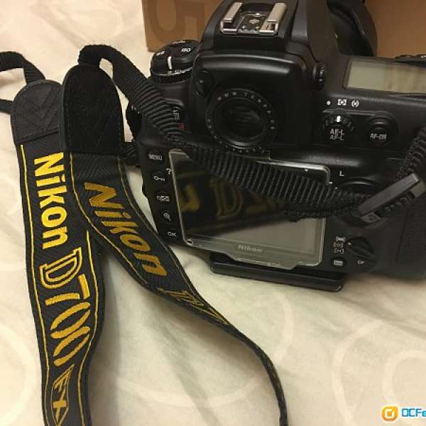 Nikon D700 + MB-D10 nikon d700 + mb-d10 行貨