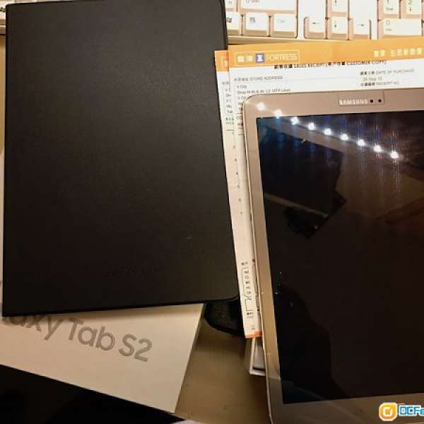 金色Samsung Galaxy Tab S2 9.7 LTE 32G 版