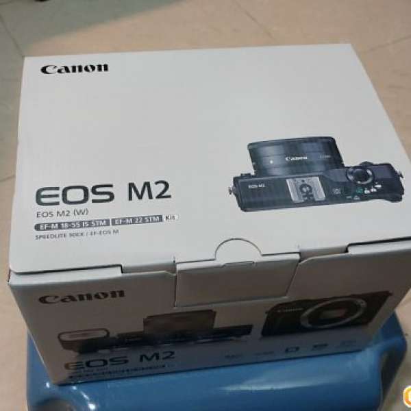 Canon EOS M2 + 90EX