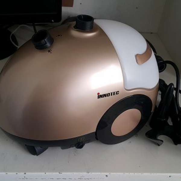 100%新 INNOTEC Fashion Steamer 專業蒸氣掛燙機 IS-3473