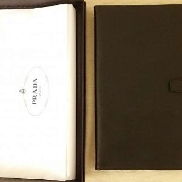 Prada Ipad 套 文件夾 全新