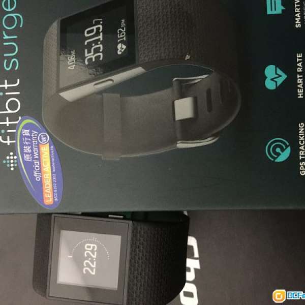 98%新Fitbit Surge大碼