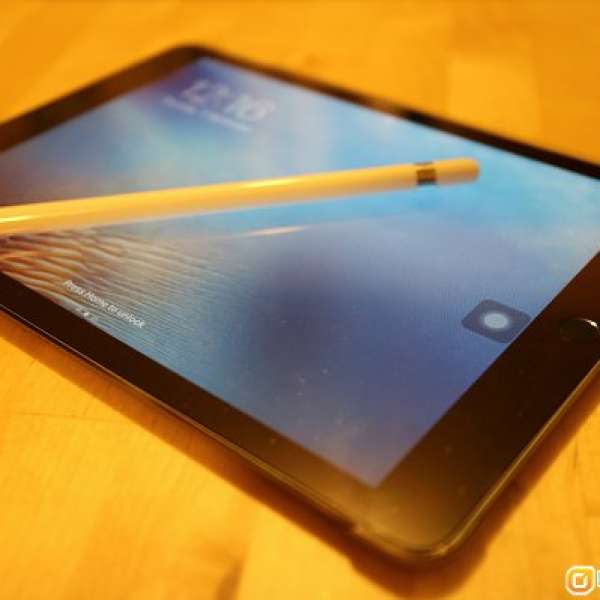 iPad Pro 9.7' 128GB Wi-fi 太空灰 連case,apple pencil 99％新