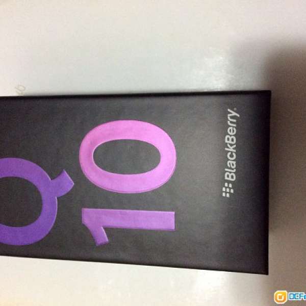 99.9%NEW Blackberry Q10 白色水貨
