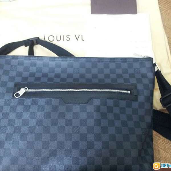 LV 灰格 袋 購自 海港城 LV 專門店 99.9% 新