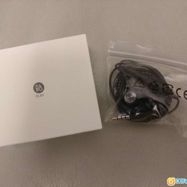 LG v20 折件,未開封全新 B&O play H3 earphone