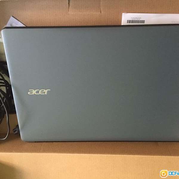Acer E15 i5 5200U 第五代 8GB RAM 1TB HARDDISK FULL HD