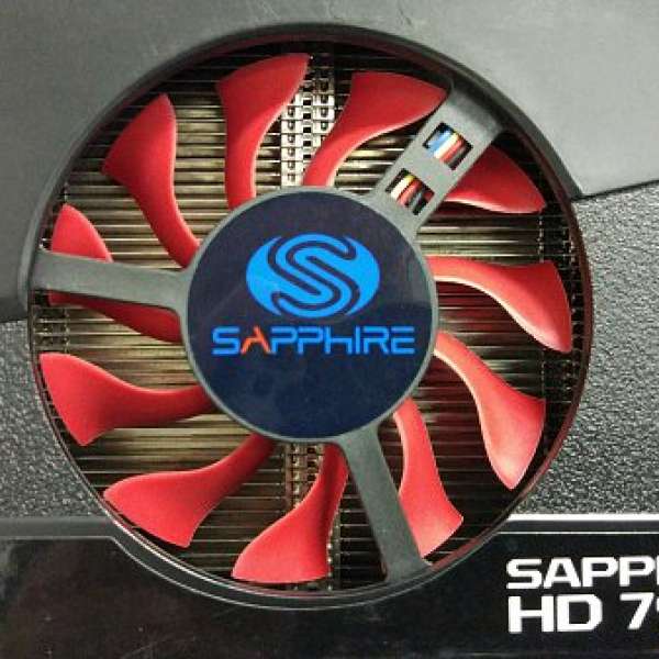 原廠翻新品, 實拍 Sapphire ATI HD7950 3G GD5