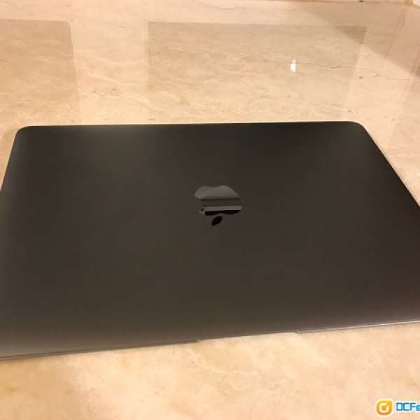 99% new 12" Macbook Core m7 1.3 GHz (Early 2016)