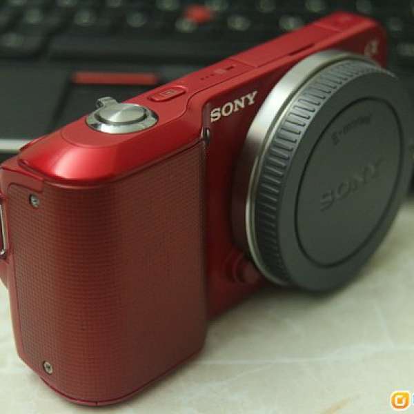 Sony NEX-3 紅色