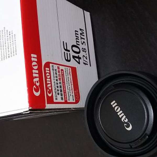 Canon EF 40mm 2.8 STM 90% new