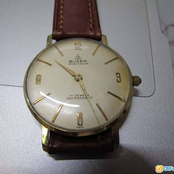 Vintage Swiss BUSER 17 JEWELS hand winding wrist watch.