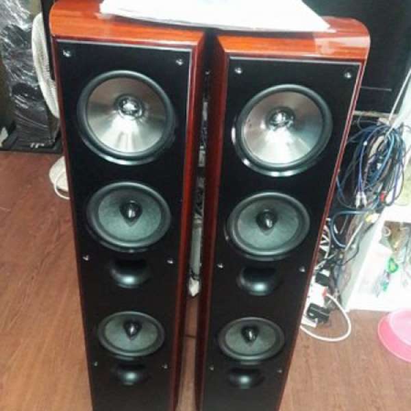 KEF XQ40 Floorstanding Loudspeakers