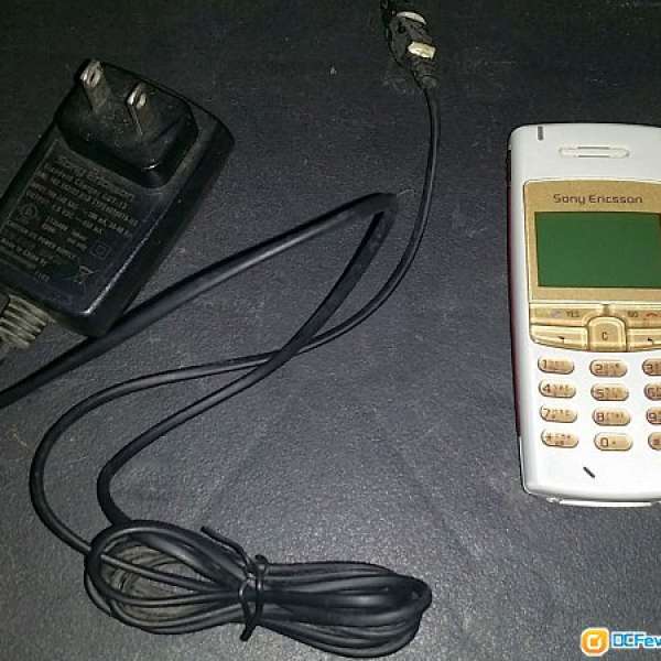 Sony Ericsson T100 Mobile Phone 索尼愛立信 2G GSM手機 - 可郵寄或面交