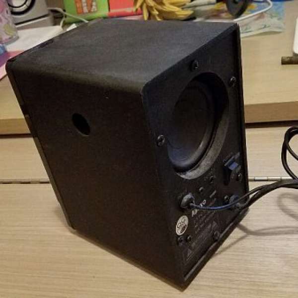 APAXQ 2.1 MULTIMEDIA SPEAKER WITH SUBWOOFER (跟3.5mm headphone轉紅白轉頭及線)