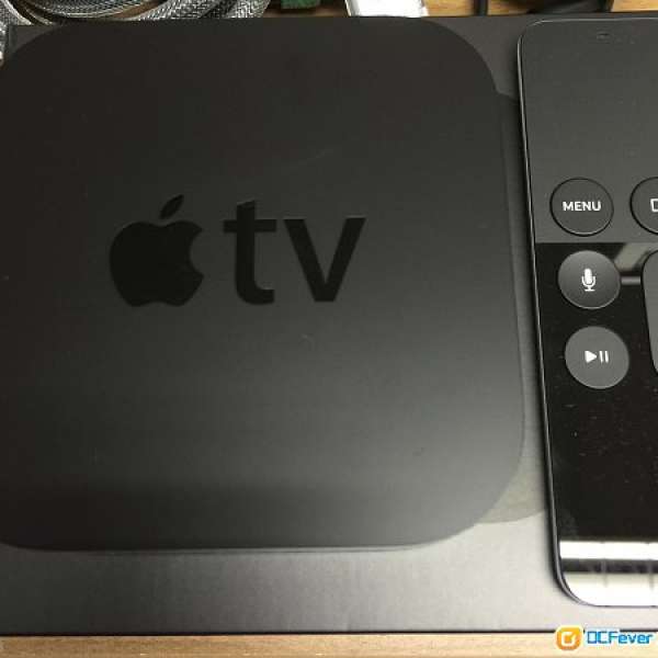 Apple TV (第 4 代) 32GB, 配件齊全, 香港Apple行貨, 99% New, 100% Work!