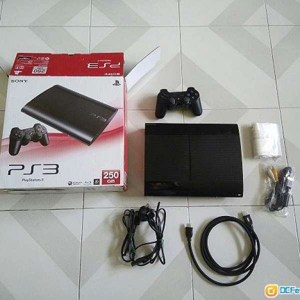 PlayStation 3 PS3 slim 250GB (可包遊戲)