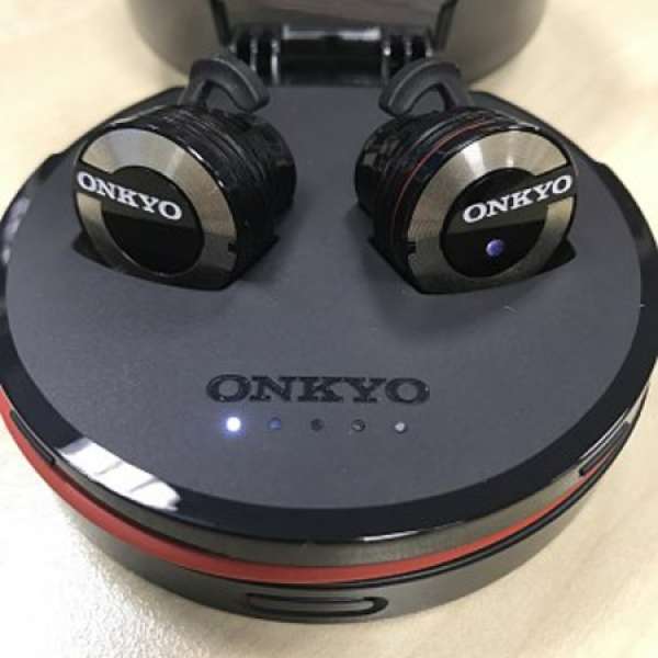 Onkyo W800BT True Wireless Bluetooth headphones 真無線 BT 4.1