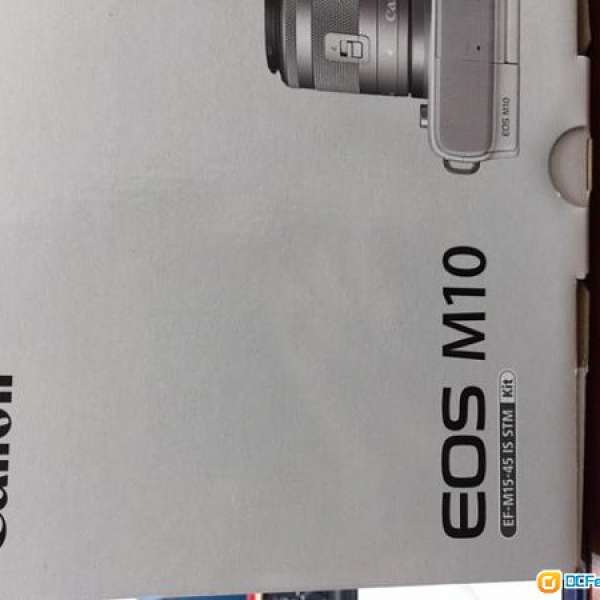 Canon M10 EF-M15-45 kit (Black)(全新)