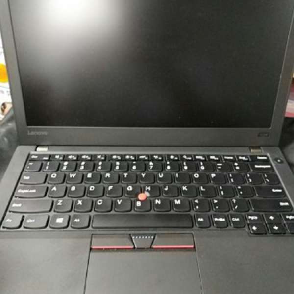 95℅new Lenovo ThinkPad X260 laptop i5-6200U, 8GB, FHD screen, 256g ssd