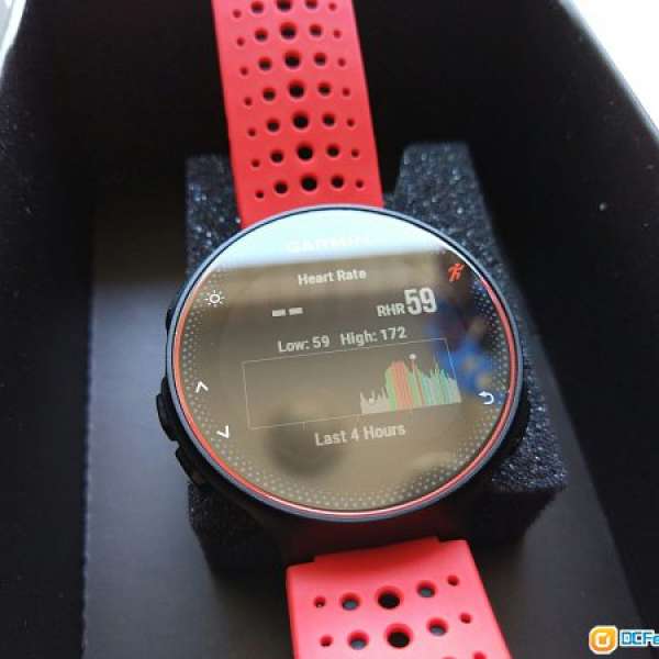 99.9% new Garmin Forerunner 235(English Black face Red belt)