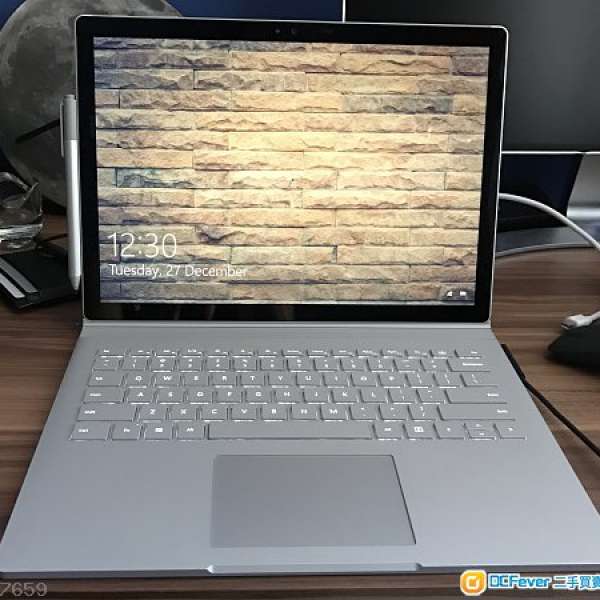 Surface Book i5 128gb 連office 只買了3日有單