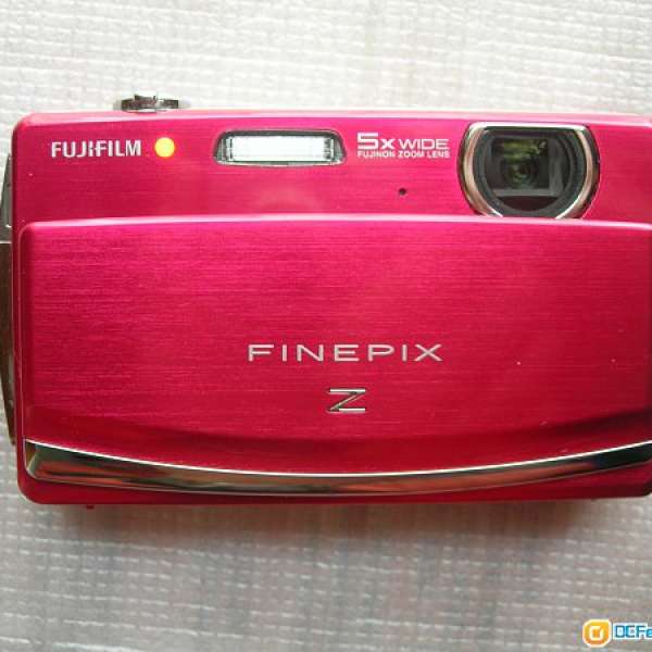 Fujifilm FinePix Z90  1,400 萬像素