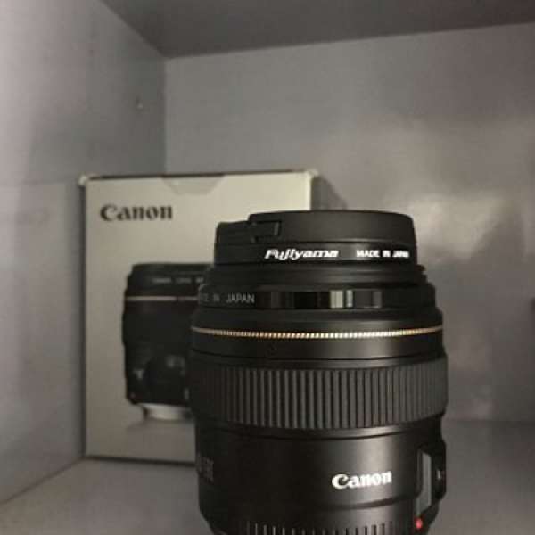 95%new Canon EF 85mm f/1.8 USM