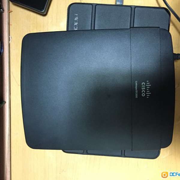 Linksys E1200 Router