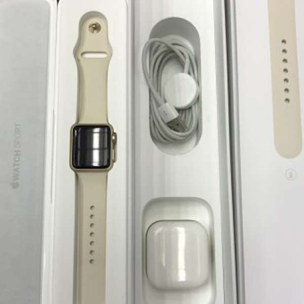 9成新 apple watch sport 38mm 白金帶 已過保用 全套有盒