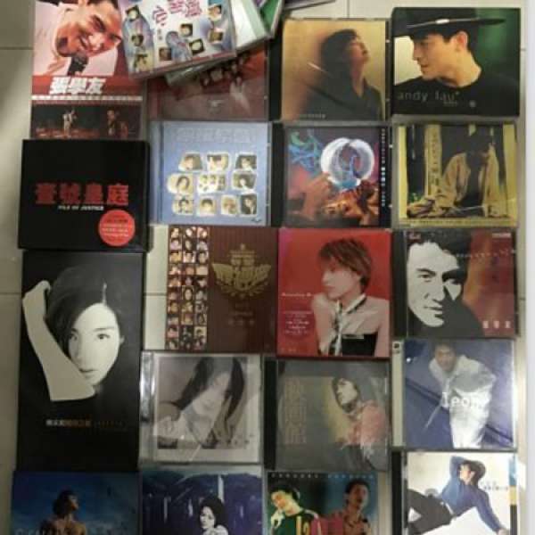 經典歌手CD/ VCD 24套 HK$120