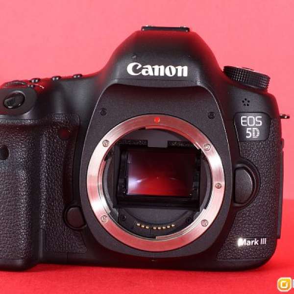 Canon 5D Mark III 5D3 24-70 f/4 IS USM KIT