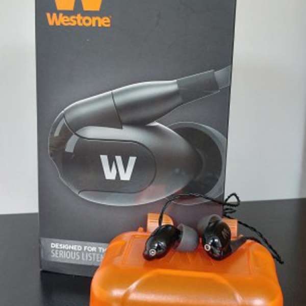 Westone W40 (9成新)