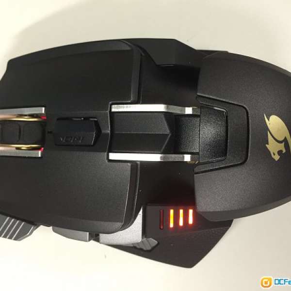 99% Cougar M700 gaming mouse