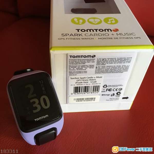 99.99%新 TOMTOM SPARK CARDIO + MUSIC (GPS心率錶)