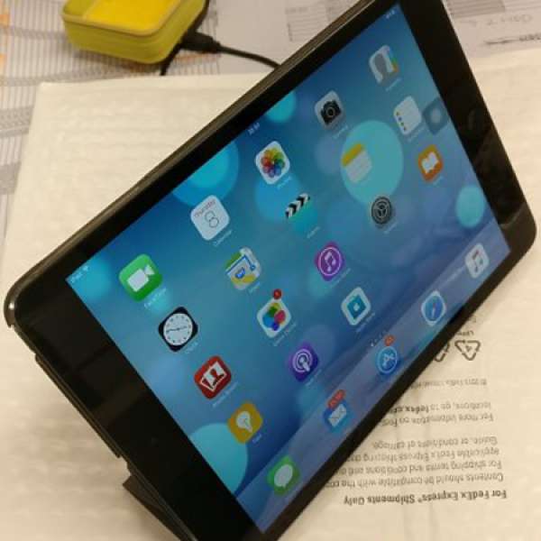 iPad Mini 2 (Retina) 16GB Wifi  90% New - Black