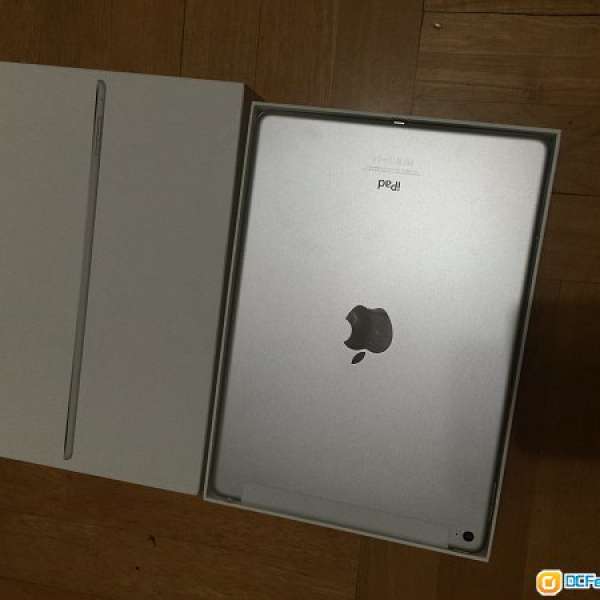 出售9成新iPad air2 /128g銀白色 wifi+ Cellular