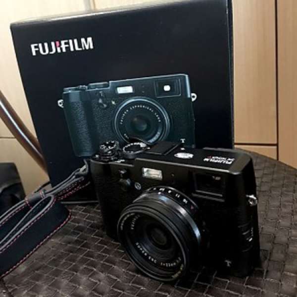 99.99% 極新 Fujifilm X100T 黑色 行貨有保